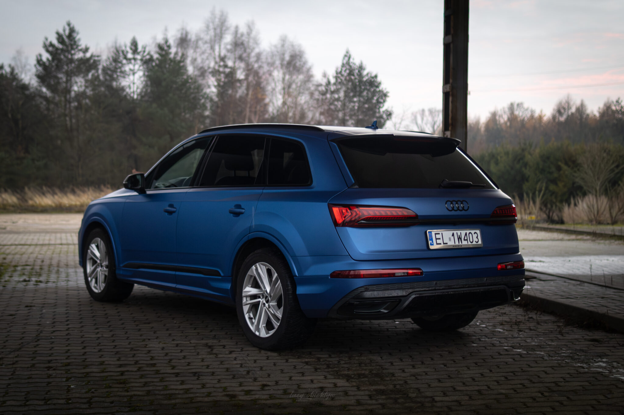 audi blue