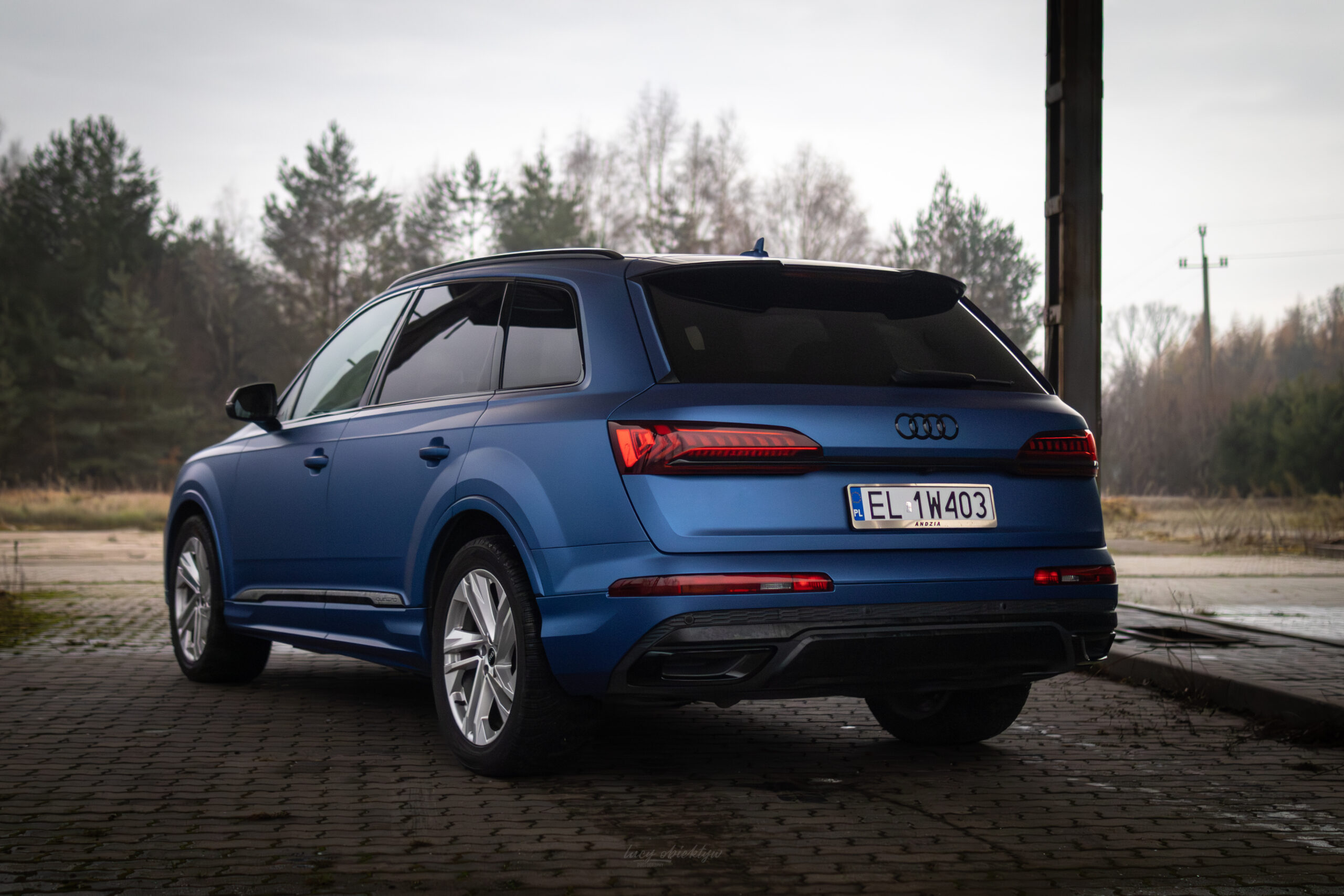 audi blue 24